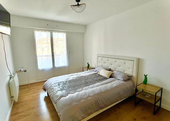 T3 Cosy Coeur Aix Les Bains Avec 2 Balcons