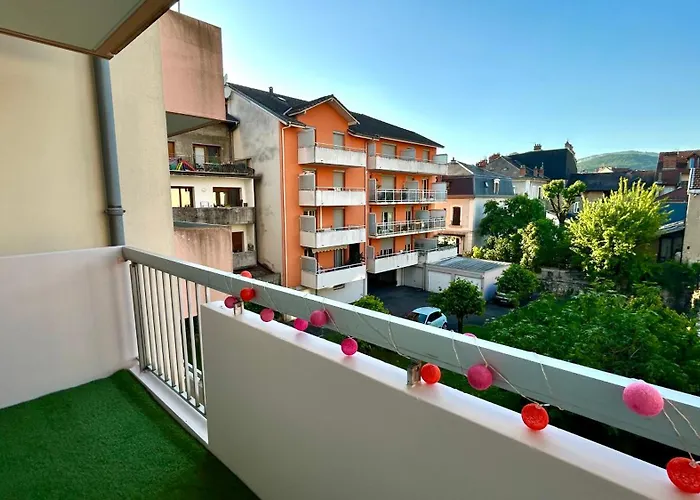 T3 Cosy Coeur Aix Les Bains Avec 2 Balcons *